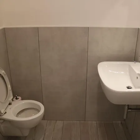 Near The Lake, Shared Swimming Pool Holiday home Lazise