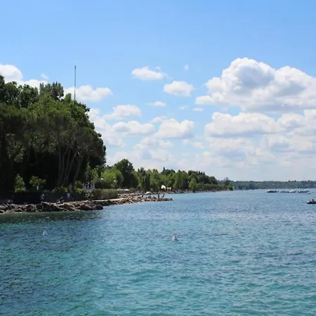 Holiday home Near The Lake, Shared Swimming Pool Lazise