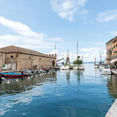 Near The Lake, Shared Swimming Pool Lazise