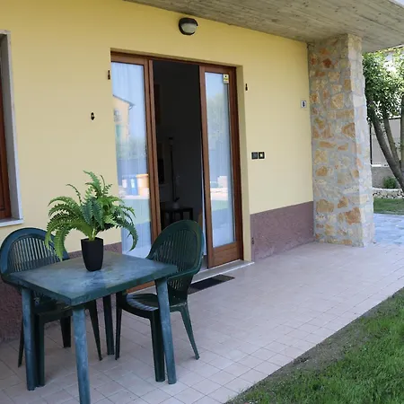 Dom wakacyjny Near The Lake, Shared Swimming Pool Lazise